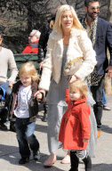 Tori Spelling, Liam McDermott, Stella McDermott