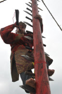 CHINA-GUIZHOU-FOLK PERFORMANCE-DAGGER STEPPING (CN)