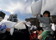 US-NEW YORK-PILLOW FIGHT