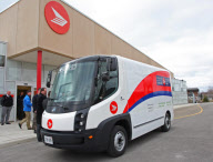 CANADA-POST-ELECTRIC VAN