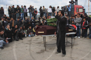 Palestinians mourn Juliano Mer-Khamis