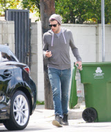 Zachary Quinto Out in Larchmont