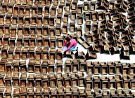 CHINA-GUANGXI-PUBEI-WEAVE RATTAN BASKATS (CN)