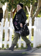 EXCLUSIVE... Exclusive... Pink Bumps Around Town And Looks Ready To Pop 