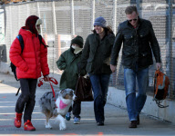 Jennifer Connelly, Paul Bettany and children head to school
