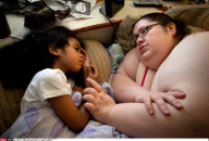 NJ: 600 POUND WOMAN AIMS TO BE WORLD'S HEAVIEST