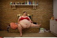 NJ: 600 POUND WOMAN AIMS TO BE WORLD'S HEAVIEST