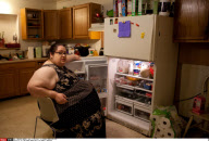 NJ: 600 POUND WOMAN AIMS TO BE WORLD'S HEAVIEST