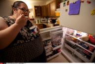 NJ: 600 POUND WOMAN AIMS TO BE WORLD'S HEAVIEST