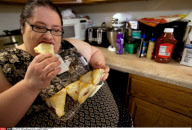 NJ: 600 POUND WOMAN AIMS TO BE WORLD'S HEAVIEST