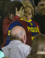 SHAKIRA SUPPORT GERARD PIQUE AFTER LOSSE FINAL CUP
