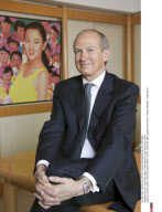CLICHY: Jean-Paul Agon L'Oreal deputy chief executive officer
