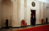 Obama announces Osama bin Laden is dead in Washington