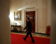 Obama announces Osama bin Laden is dead in Washington