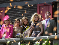 30042011_HJVB_QUEENSDAY_WEERT_THORN