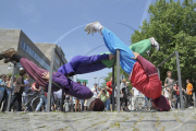 Beim Festival Perspectives zeigen KŸnstler in der SaarbrŸcker Innenstadt akrobatische VorfŸhrungen
