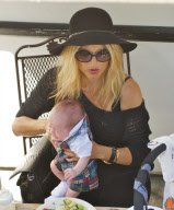 Rachel Zoe Grabs Lunch With Baby Skyler