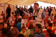 Dehiba: Ein FlŸchtlingslager fŸr libysche FlŸchtlinge nahe der Grenze