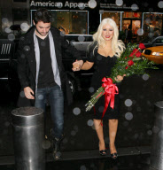 Christina Aguilera get roses after David Letterman!