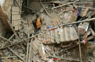 PAKISTAN-LAHORE-BUILDING-COLLAPSE