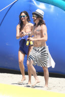 Hollywood Stars flock to Malibu for a Memorial Day Beach Party (Part 2)