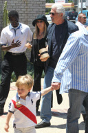 Hollywood Stars flock to Malibu for a Memorial Day Beach Party (Part 2)