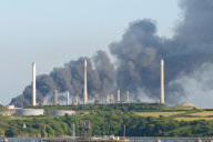 Explosion at the Chevron refinery in Pembrokeshire, Wales, Britain - 02 Jun 2011