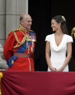 FIRST KISS OF PRINCE WILLIAM AND KATE MIDDLETON
