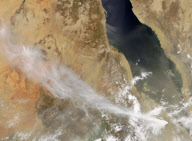 Und der nŠchste: Der Nabro Vulkan in Eritrea am Roten Meer spuckt Asche