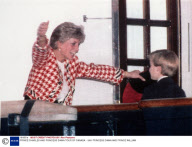PRINCE CHARLES AND PRINCESS DIANA TOUR OF CANADA - 1991