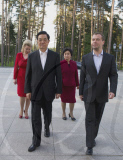 RUSSIA-CHINA-HU JINTAO-DMITRY MEDVEDEV-DINNER (CN)