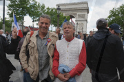 Des associations d'extreme droite fetent l'appel du 18 juin en presence Oskar Freysinger