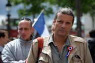 Des associations d'extreme droite fetent l'appel du 18 juin en presence Oskar Freysinger
