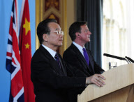 BRITAIN-CHINA-WEN JIABAO-CAMERON-PRESS CONFERENCE