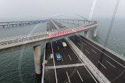 CHINA-QINGDAO-CROSS-SEA-BRIDGE-INSPECTION (CN)