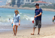 Reese Witherspoon and Jim Toth :  Beach Bums