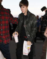 Justin Bieber still upset over Grammy snub