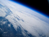 Jugendliche machen Fotos aus der Stratosphäre mittels unbemanntem Heliumballon