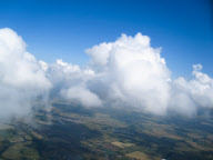 Jugendliche machen Fotos aus der Stratosphäre mittels unbemanntem Heliumballon