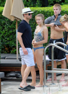 Julianne Hough And Ryan Seacrest Miami Romance!