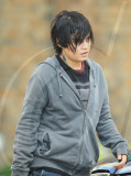Vanessa Hudgens is Unrecognizable on the set of 'Gimme Shelter'