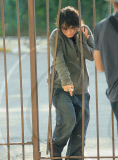 Vanessa Hudgens is Unrecognizable on the set of 'Gimme Shelter'