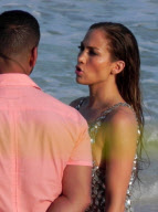 LEVY AND J.LO - EXCLUSIVE