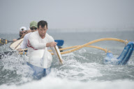 Outrigger canoe team racing