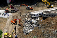 #CHINA-ZHEJIANG-TRAIN-CRASH-RESCUE (CN) 