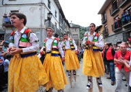 SPAIN-ANGUIANO-DANCERS ON STILTS 
