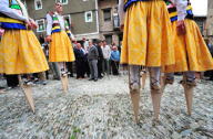 SPAIN-ANGUIANO-DANCERS ON STILTS 