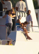 Fresh from her split with husband Marc Anthony, Jennifer Lopez, who turns 42 on Sunday in boat family party.