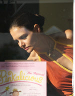 Is skinny Katie Holmes on the ice cream diet?!
