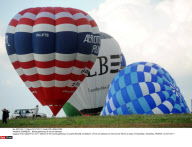 CHAMBLEY : World gathering of hot air balloons